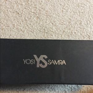 Yosi Samra NWT size 10 patent navy flip flop